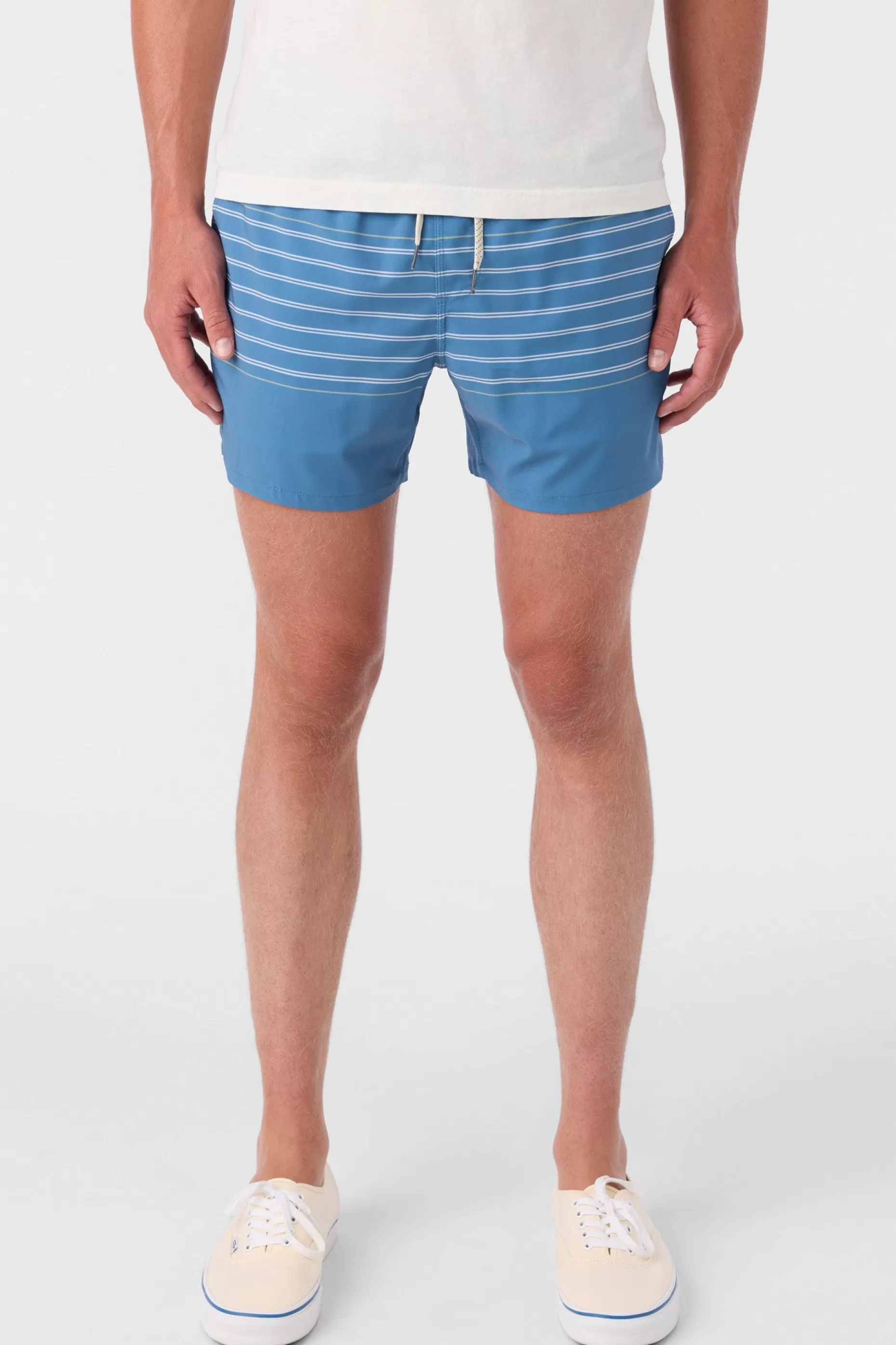 O’Neill PERFORM LINED 15" ATHLETIC SHORTS^ Shorts